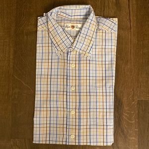 Men’s long sleeve button down shirt